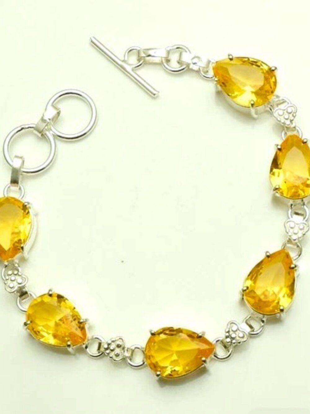 Peridot Gemstone Sterling Silver Bracelet  18 Gms